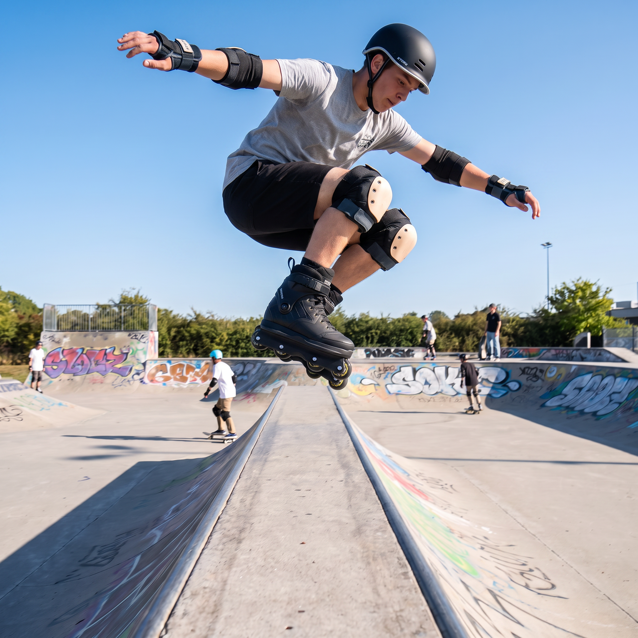 Story Stuntskates / Aggressive Skeelers