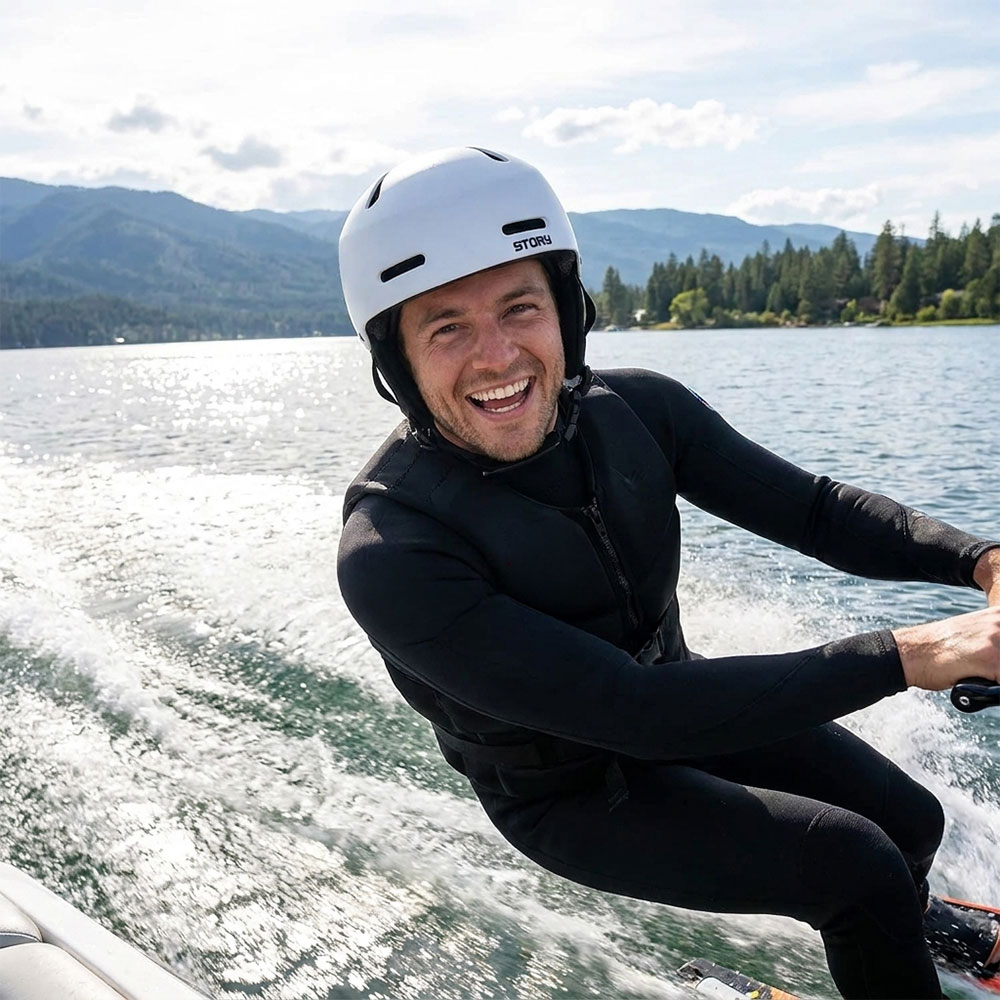 Story EVO Watersport Pro Helm