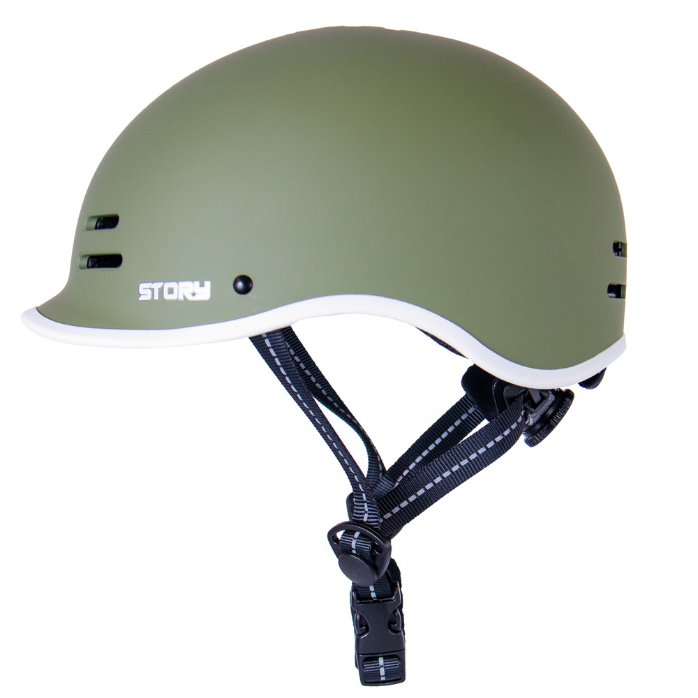 Story Retro Certified Helm