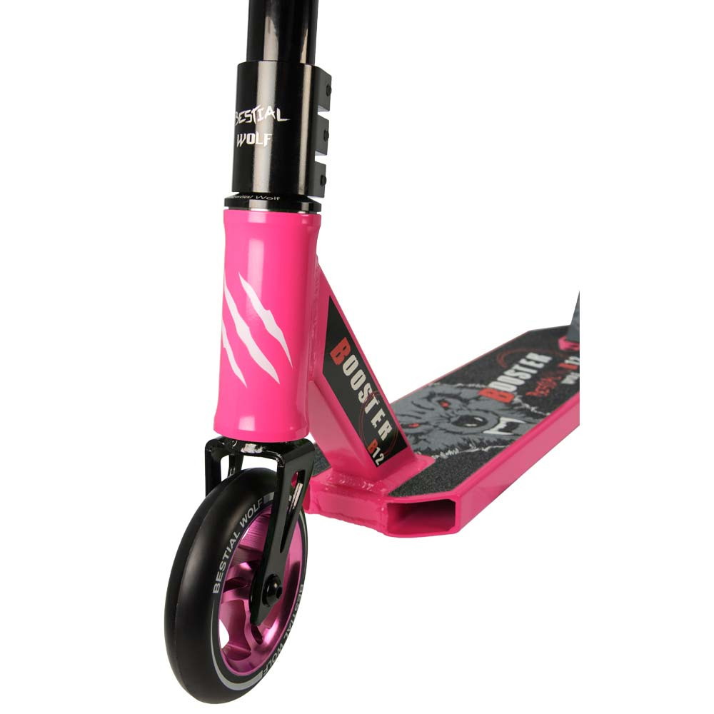 Bestial Wolf Booster B12 Stuntstep