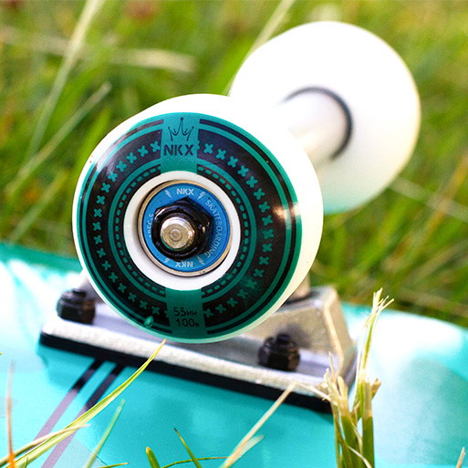 NKX Skateboard 8.25