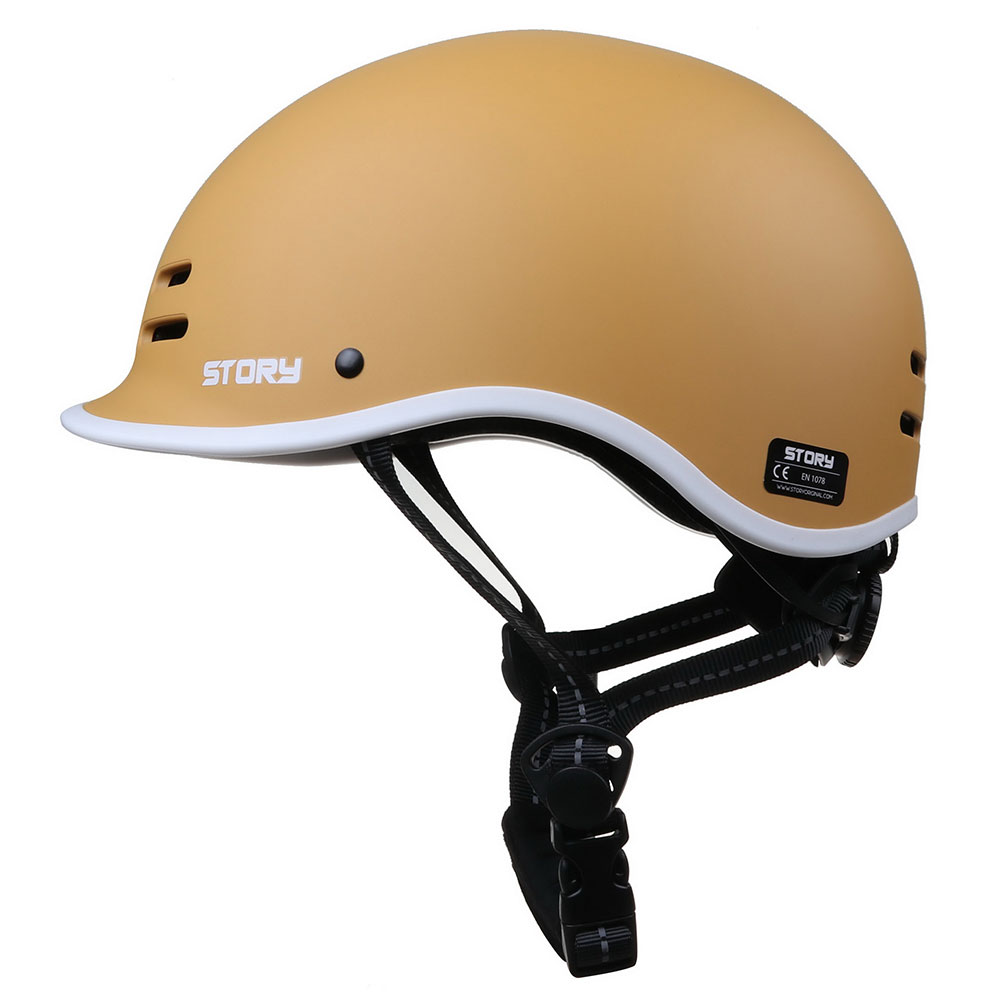 Story Retro Certified Helm