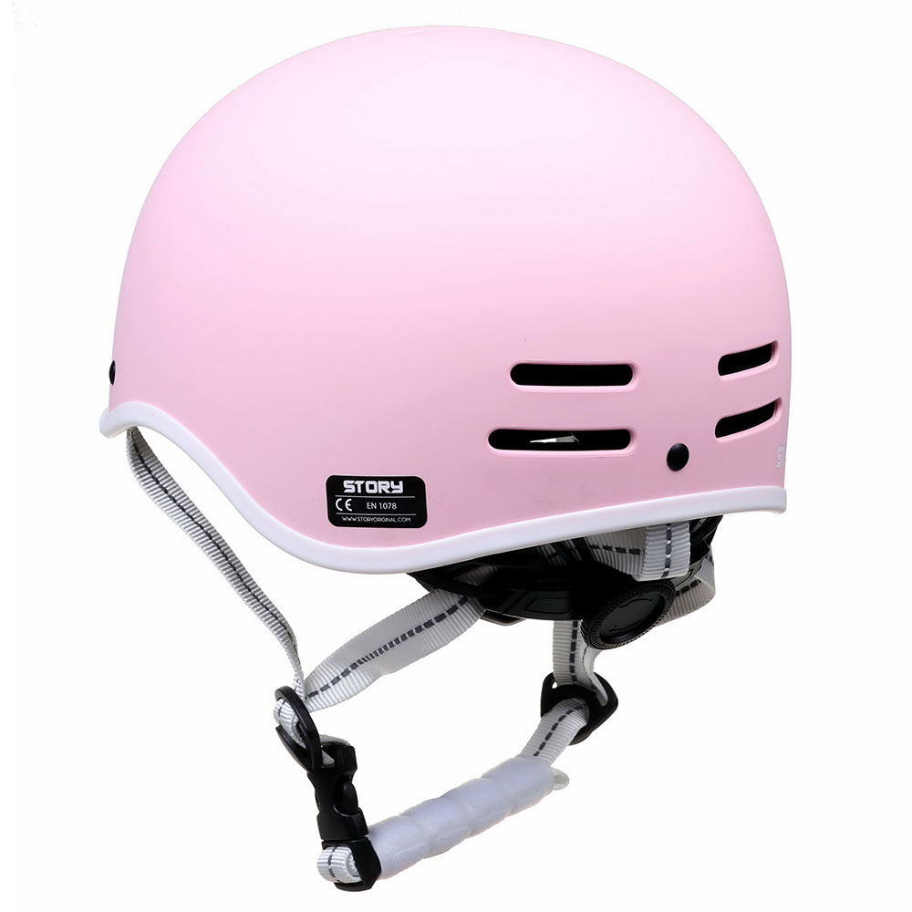 Story Retro Certified Helm